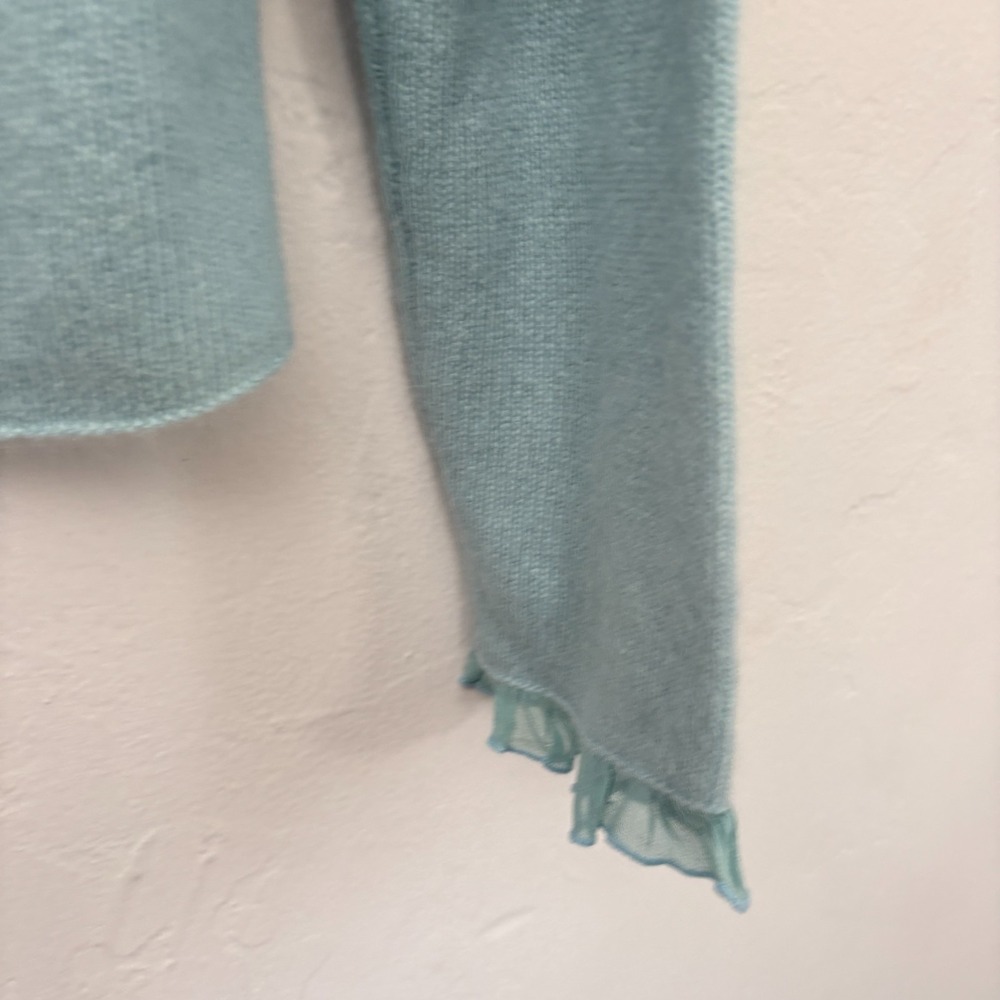 Garnet Hill Embroidered Sweater Women Medium Light Blue Lambswool Angora FLAW - Picture 13 of 16